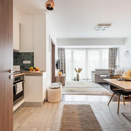 Premier Pest Side Appartement