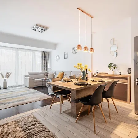 Appartement Premier Pest Side *