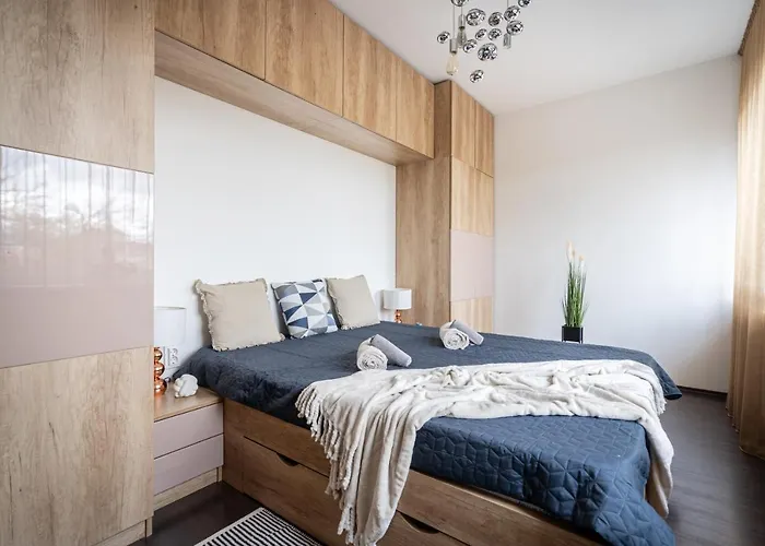 Premier Pest Side Appartement